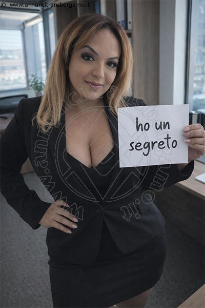 Foto Annunci Transescort Merano Dottoressa Mony
