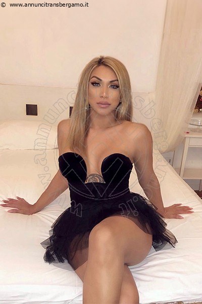Foto Annunci Transescort Roma Angel Bunny