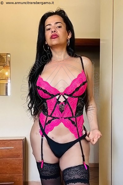 Foto Annunci Transescort Napoli Sabrina Damaceno